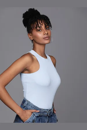 Boohoo Solid Sleeveless Fitted Top