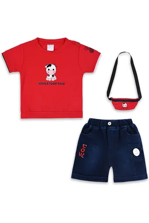 Wish Karo Boys Printed T-shirt with Shorts & Bag