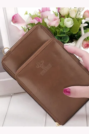 THE CLOWNFISH Trivia Structured Sling Bag