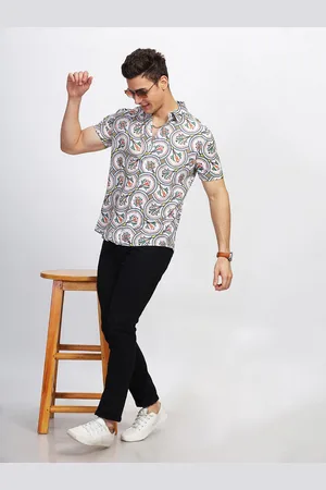 bullmer Straight Ethnic Motifs Printed Spread Collar Cotton Curved Casual Shirt
