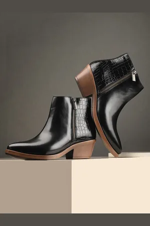 San Frissco Women Textured Block-Heeled Chelsea Boots