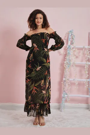 ATHENA Tropical Printed Off-Shoulder Cuffed Sleeve Georgette Maxi Dress