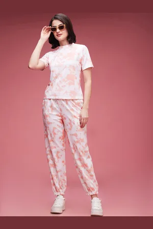 DressBerry Dyed Round-Neck T-Shirt With Joggers