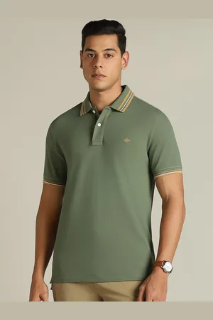 Dockers Men Solid Polo Collar Classic Fit T-Shirt