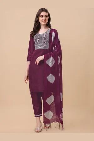GUFRINA Floral Yoke Design Regular Thread Work Kurta With Trousers & Dupatta