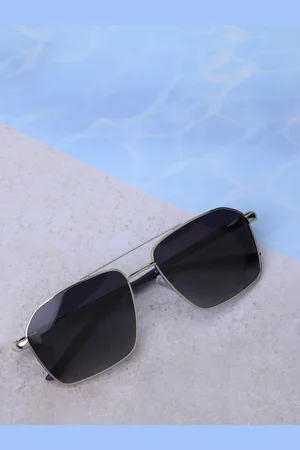 Carlton London Men Premium Rectangle Sunglasses with Polarised Lens CLSM332