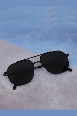 Carlton London Men Premium Rectangle Sunglasses with Polarised Lens CLSM299