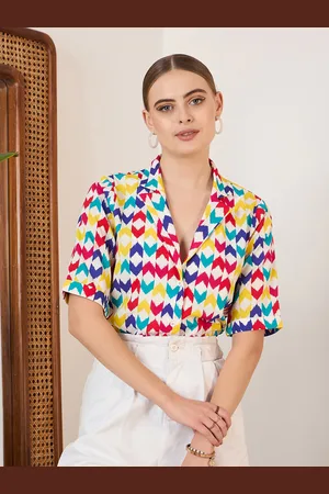 Berrylush White Geometric Printed Shirt Style Top