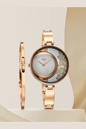 Titan Women Embellished Dial & Metal Straps Analogue Watch 95224WM01F