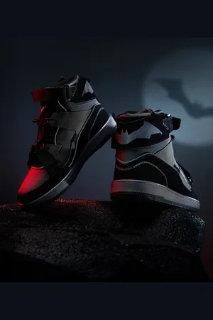 The Souled Store Men Batman Woven Design High-Top Sneakers