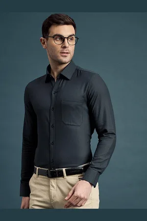 LOUIS STITCH Men Slim Fit Opaque Formal Shirt