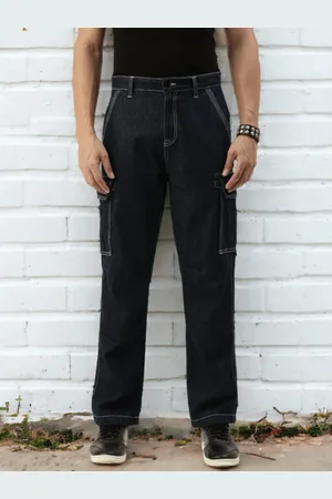 Bene Kleed Men Mid-Rise Relaxed Fit Cargo Jean With Contrast Stitch