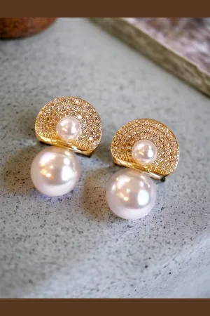 ISHKAARA Gold-Plated Classic Studs Earrings