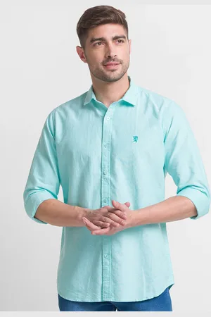 Giordano Spread Collar Cotton Slim Fit Casual Shirt