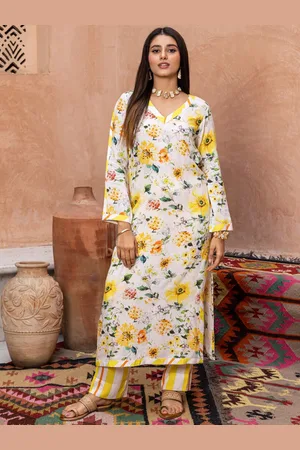 Ambraee Floral Printed V-Neck Kurta With Trouser