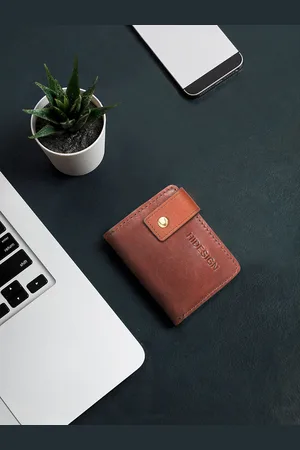 Hidesign Men Leather Three Fold Wallet