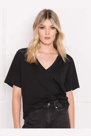 Color Capital V-Neck Short Sleeved Top