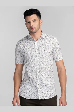 Giordano Floral Printed Cotton Spread Collar Short Sleeves Slim Fit Opaque Casual Shirt