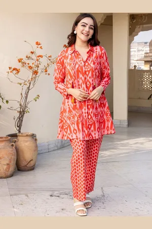 Ambraee Ikkat Printed Shirt Collar Top & Trouser