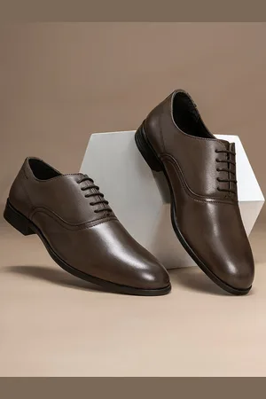 Red Tape Men Solids Formal Oxfords