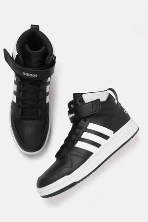 adidas Men Mid Top Postmove Mid Basketball Shoes