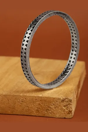 Fabindia 92.5 Sterling Silver Plated Bangle