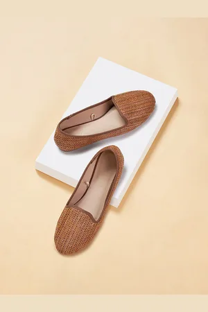 Pantaloons Textured Round Toe Ballerinas