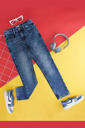 Pantaloons Boys Slim Fit Clean Look Heavy Fade Jeans
