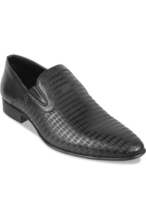 Metro Men Textured Round Toe Leather Formal Slip-On Shoes