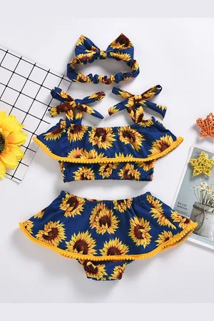 Stylecast Girls Navy Blue Printed Top With Shorts