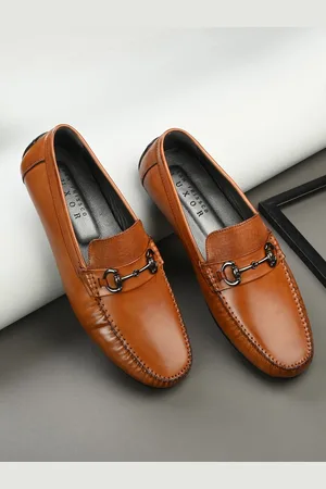 San Frissco Men Textured Lightweight Memory Foam Leather Horsebit Loafers