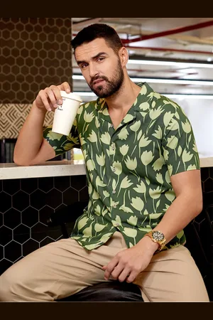 Campus Classic Floral Printed Spread Collar Short Sleeves Casual Shirt