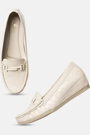 Marc Loire Women Textured Lightweight Comfort Insole Horsebit Loafers
