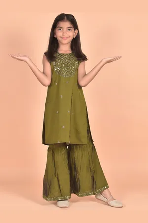 BAESD Girls Ethnic Motifs Embroidered Straight Sequinned Kurta with Trousers