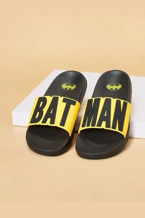 Pantaloons Girls Printed Sliders