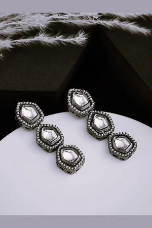 ATIBELLE Contemporary Drop Earrings