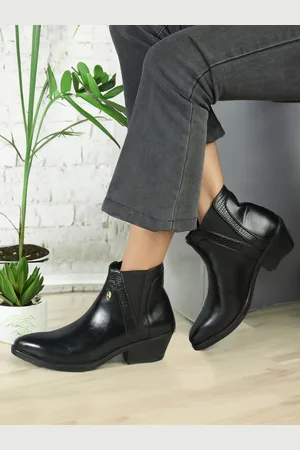 Elle Women Textured Heeled Leather Mid-Top Chelsea Boots