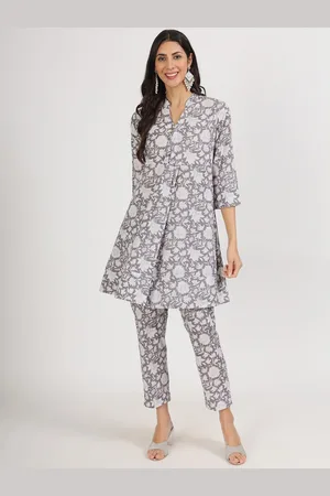 Divena World Women Printed Pure Cotton Kurti with Trousers