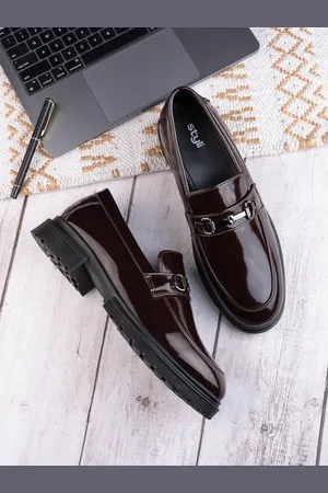 Styli Men Horsebuckle Chunky Loafers
