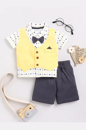 Moms Love Infant Boys Printed Pure Cotton Shirt With Shorts
