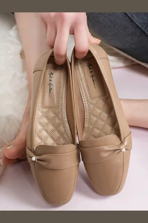 Mast & Harbour Women Loafers