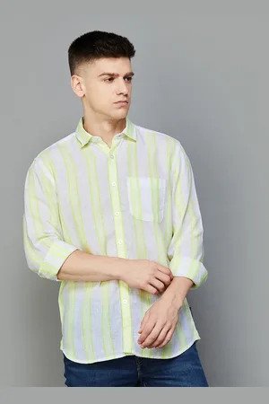 Lifestyle Men Opaque Striped Casual Shirt