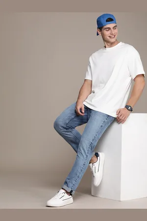 WROGN Men Mid-Rise Straight Fit Light Fade Stretchable Jeans