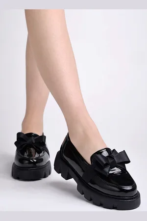 Shoetopia Girls Printed Slip-On Sneakers