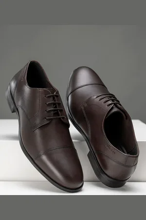 Red Tape Men Lace-up Derbys Formal Shoes