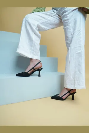 Peach Flores Embellished Leather Kitten Heels