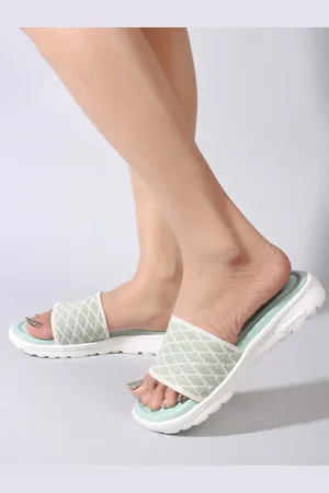 Carlton London Women Textured Sliders