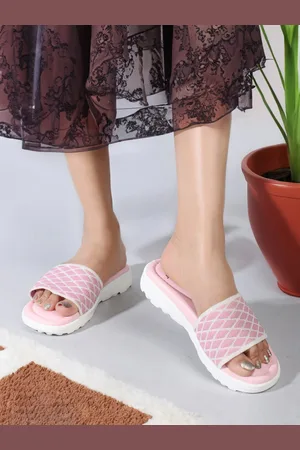 Carlton London Women Textured Sliders