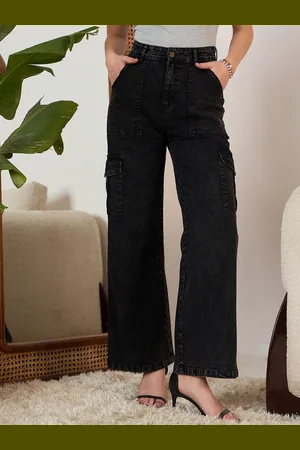 Berrylush Black Women Straight Fit High-Rise Clean Look Stretchable Jeans