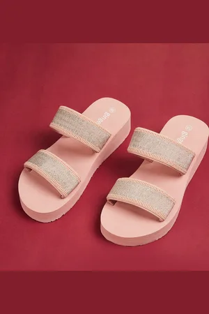 Lifestyle Women Embellished Sliders